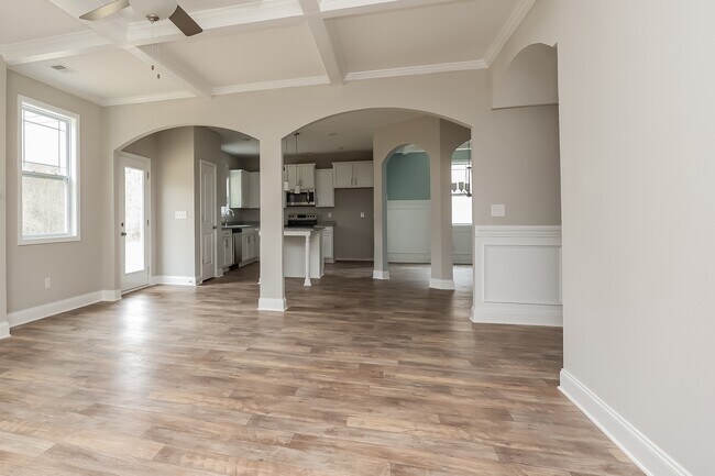 Building Photo - 1209 Black Oak Cir
