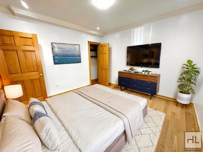 Foto del edificio - 172 STREET