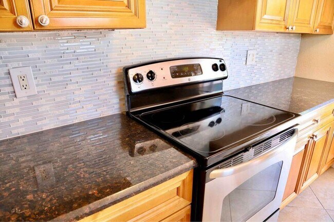 Foto del edificio - 1340 SE 3rd Ct