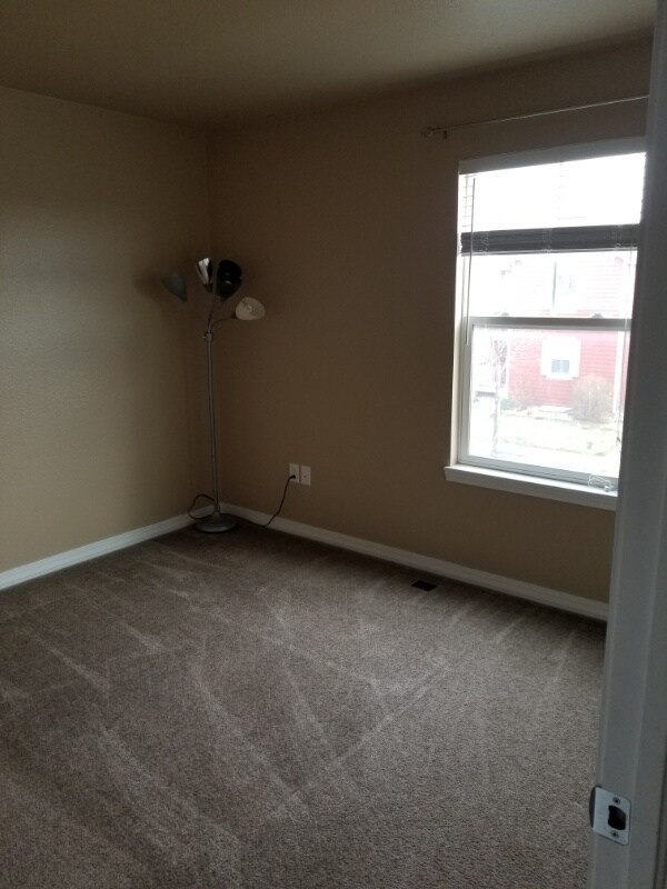 Foto del edificio - 2257 Trestle Rd