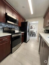 Building Photo - 4174 SW 51st St