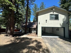 Building Photo - 1608 Cherry Hills Cir