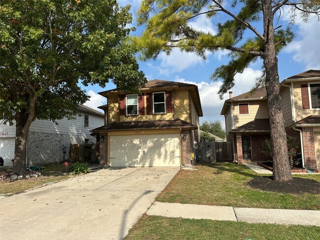 Foto del edificio - 6814 Cheshire Park Rd