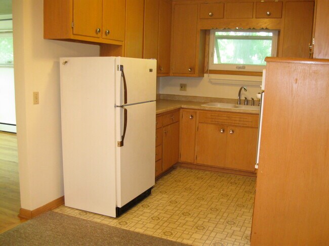 Foto del edificio - 4926 Ascot Ln