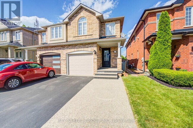 Building Photo - 1833 Hobson Dr