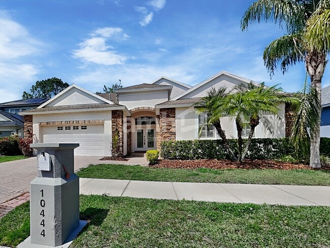 Building Photo - 10444 Canary Isle Dr