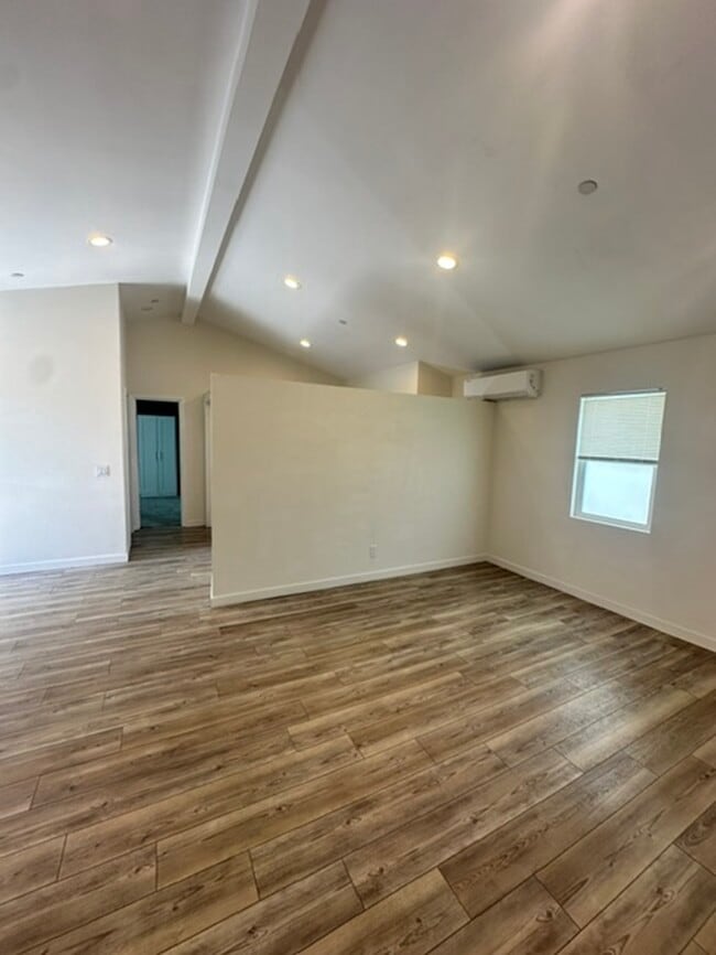 Building Photo - 26501 Naccome Dr