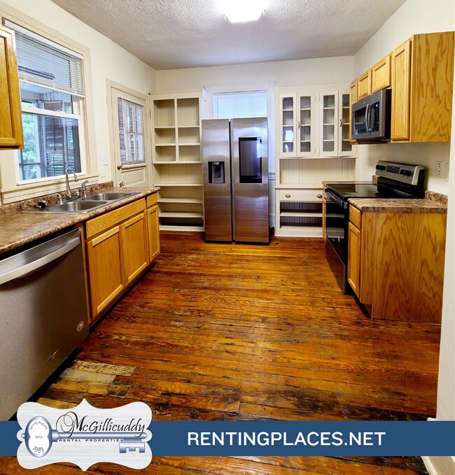 Foto del edificio - 2097 Heckle St