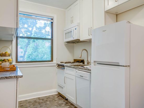 Building Photo - 2655 41st St NW