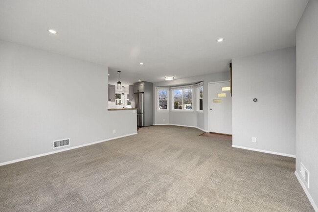 Building Photo - 2bd/1.5 ba ranch near Old Town