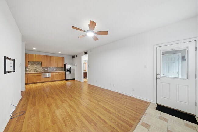 Building Photo - 7900 N Stadium Dr
