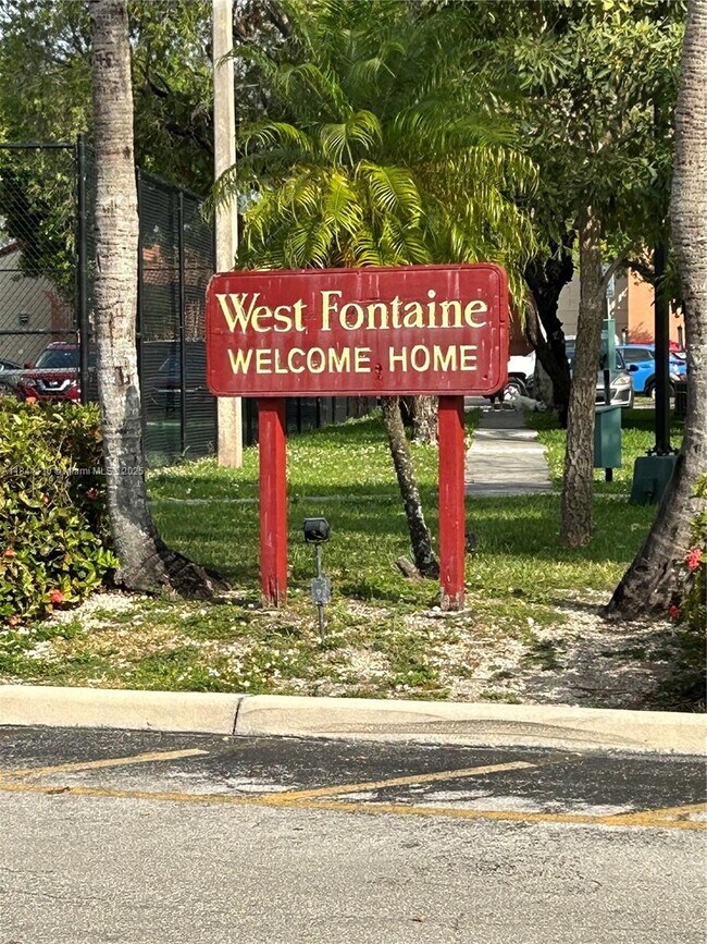Foto del edificio - 10229 NW 9th St Cir