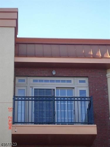 Foto del edificio - 255 Broadway St