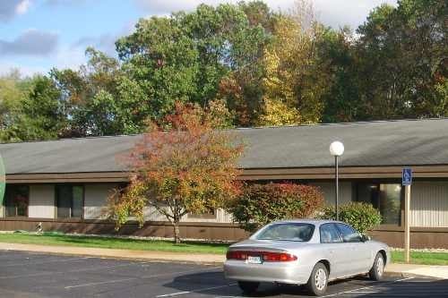 Primary Photo - Hidden Creek Manor