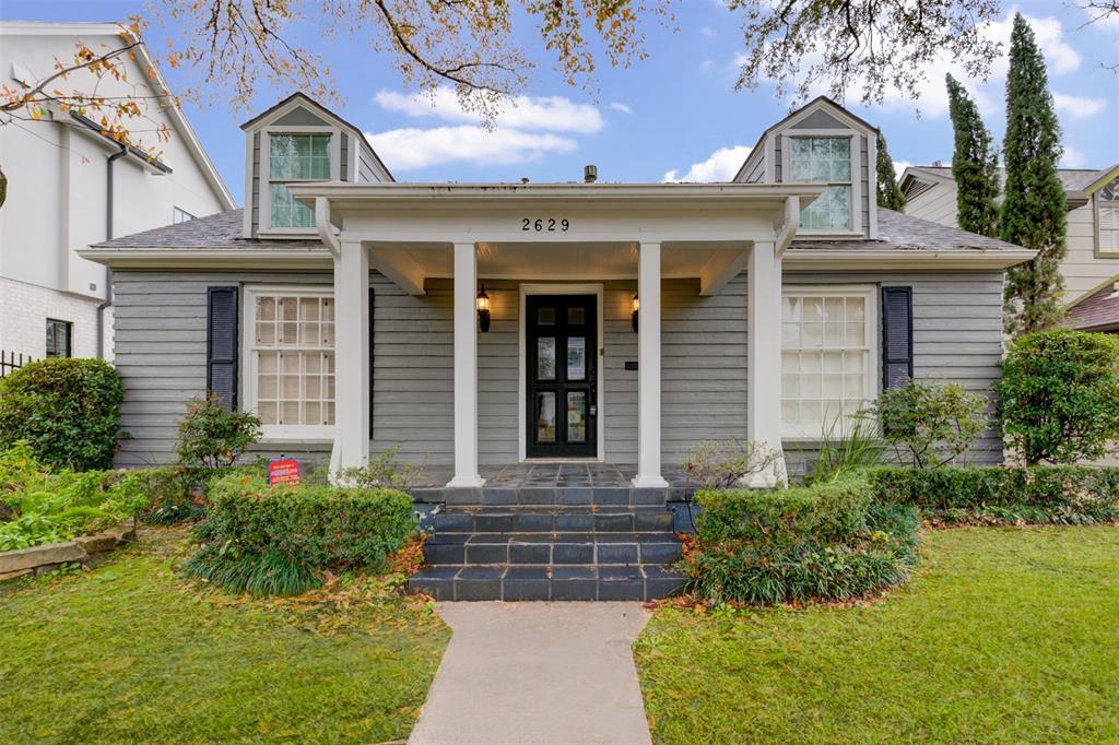 Foto principal - 2629 Centenary St
