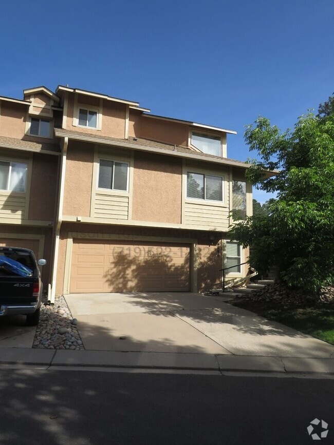 Building Photo - 4090 Autumn Heights Dr