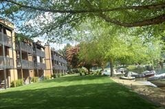 Foto principal - Woodlake Village Apartments
