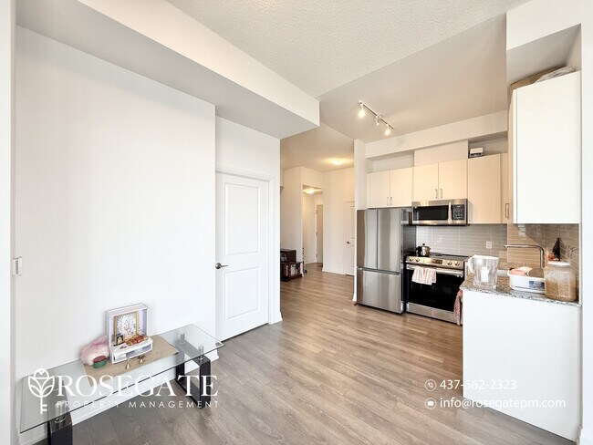 Photo du bâtiment - High-Floor Corner Condo with 2 Bedrooms + Den, Private Balcony & Parking in Scarborough