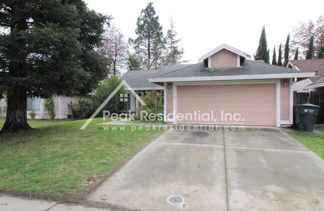Building Photo - Nice 3bd/2ba House with 2 Car Garage near Bell & Rio Linda Blvd