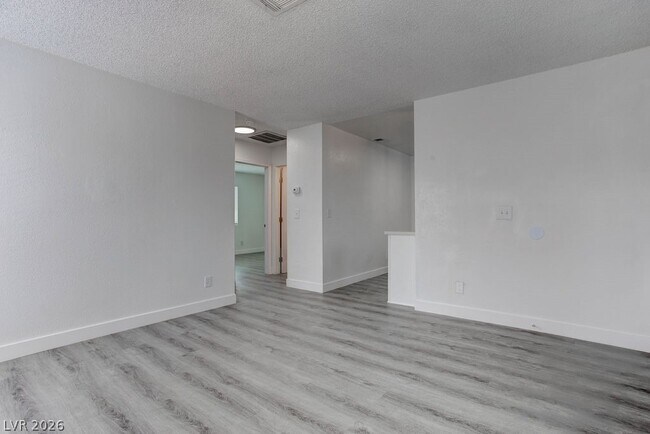 Foto del edificio - 921 Snug Harbor St