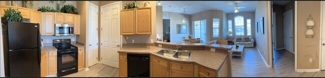 Foto del edificio - 819 Terrace Ridge Cir