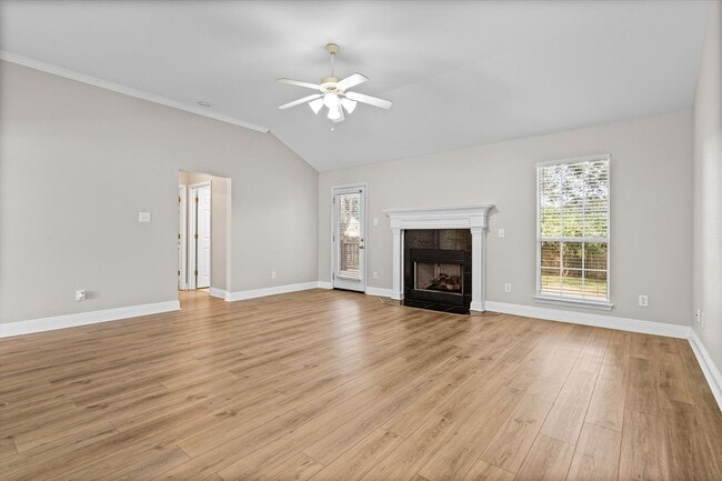 Building Photo - UPCOMING LISTING IN EAST FAIRHOPE