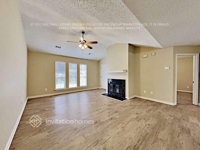 Building Photo - 22 Ember Way