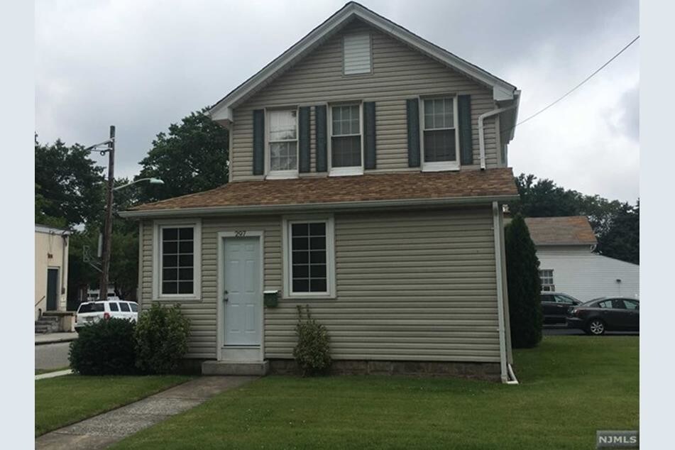 297 Ridge Rd, North Arlington, NJ 07031 Apartments in North Arlington