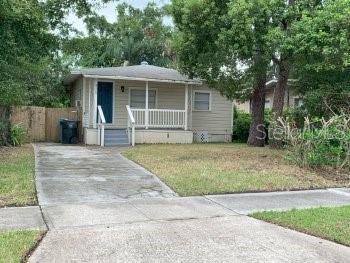 Foto principal - 4120 Booker St