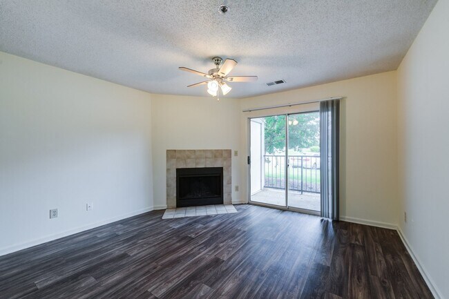 Foto del edificio - Chason Ridge Apartment Homes