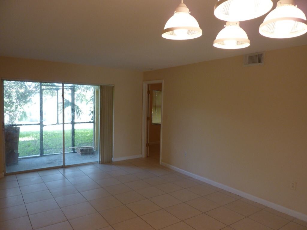 Photo - 2571 NW 56th Ave (Lauderhill, FL)