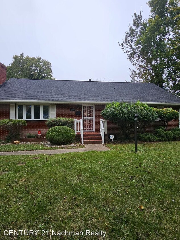Primary Photo - 3 br, 2 bath House - 1279 Old Buckroe Road