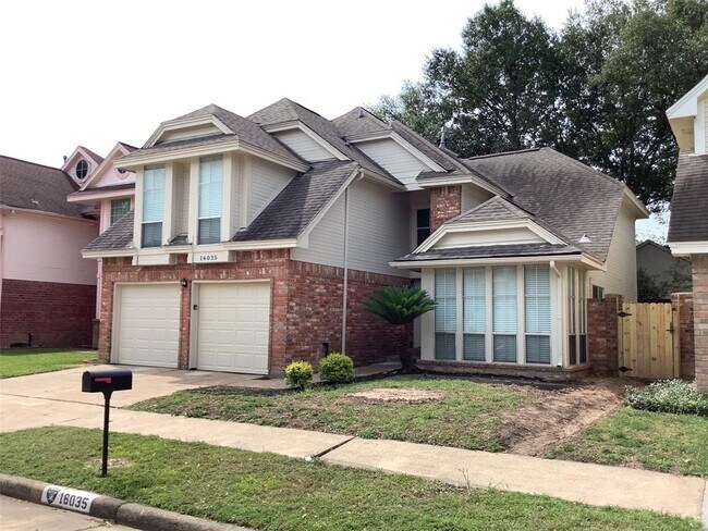 Building Photo - 16035 Juniper Grove Dr