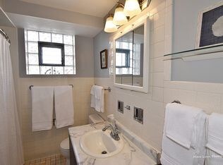 Foto del edificio - 741 56th St