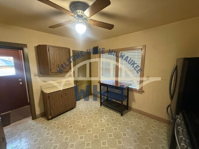 Foto del edificio - 2054 S 72nd St