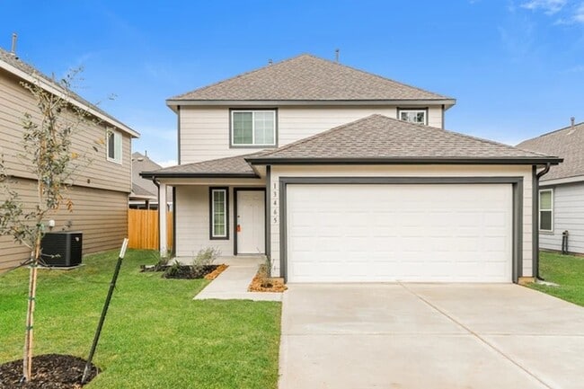 Building Photo - 13465 Musky Dr