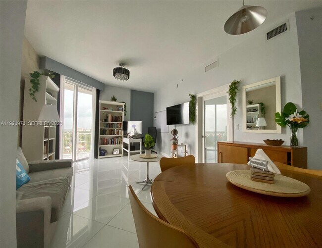 Foto del edificio - 2600 SW 27th Ave