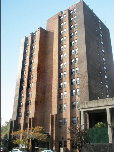 Primary Photo - Surrey Park Apartments