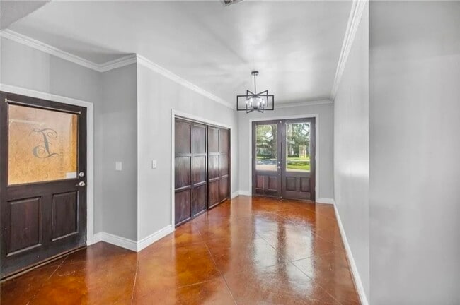 Building Photo - 341 N 8th St