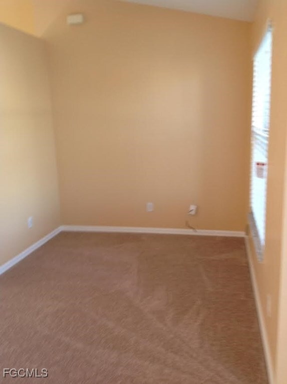 Building Photo - 1031 NE 7th Pl