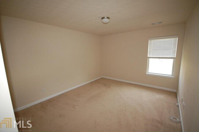 Foto del edificio - 45 Providence Oak Ct SE