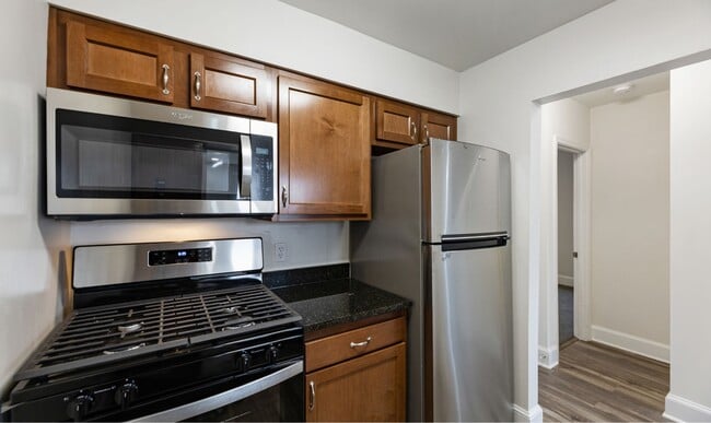 Photo - 1916 Eutaw Pl Apartment