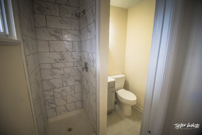 Foto del edificio - 542 W Maple Ave