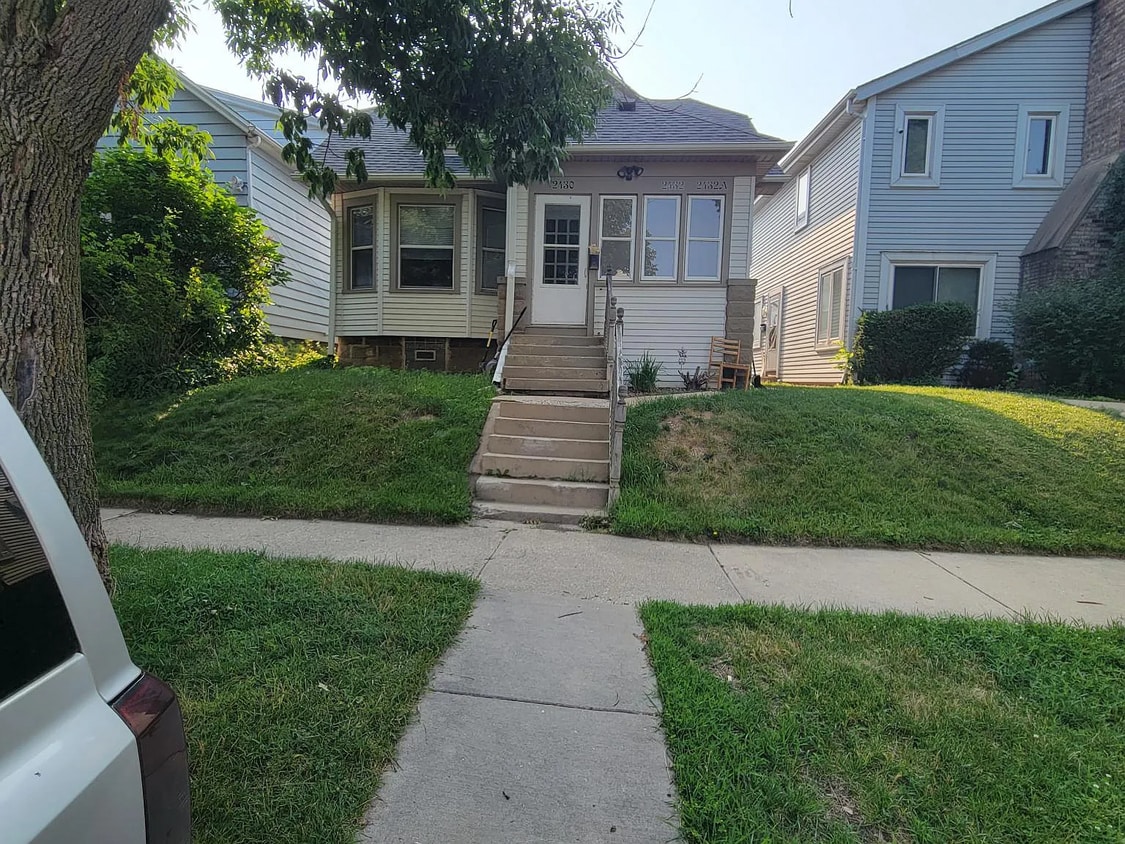 2430 S 63rd St, West Allis, WI 53219 House Rental in West Allis, WI