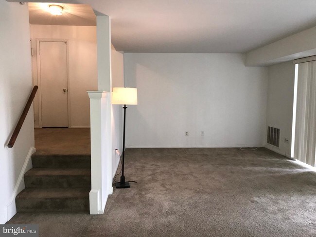 Foto del edificio - 14612 Bauer Dr