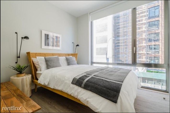 Building Photo - 2 br, 1 bath Apartment - 840 Fulton St