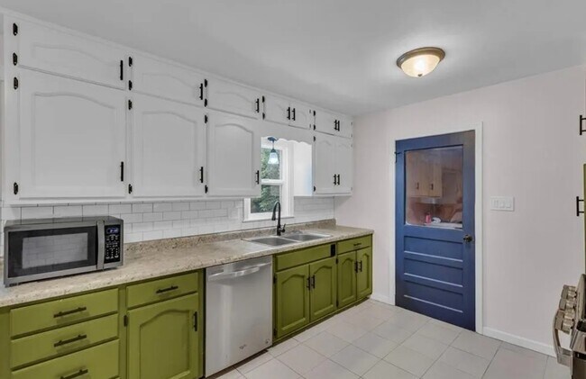 Foto del edificio - 5406 N Central St