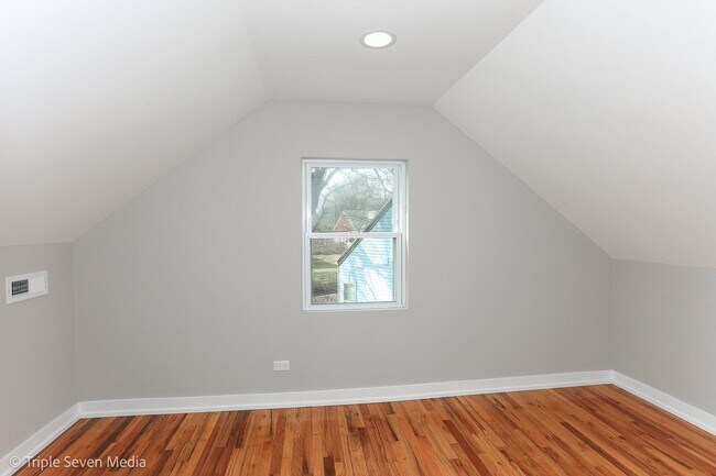 Foto del edificio - 1411 Leaman Pl