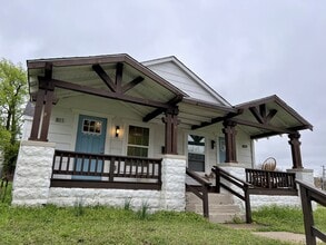Building Photo - 809 N Owasso Ave