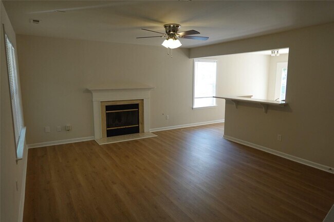 Foto del edificio - Updated 4 Bedroom near Concord Mills with ...